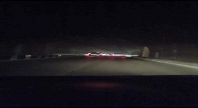Pendikte ışıkları yanmayan tünel tehlike saçıyor