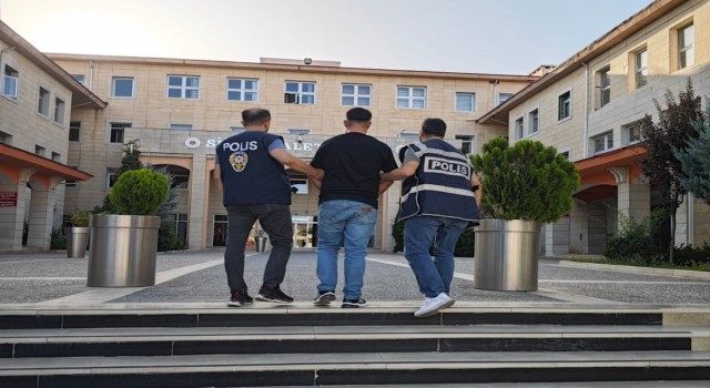Siirtte hırsızlık suçundan aranan zanlı yakalandı