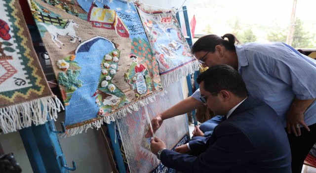 Moldova'dan Saimbeyli'ye Uzanan Kilim Hikayesi