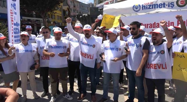 Yalova Belediyesinden çıkarılan işçilerden eylem