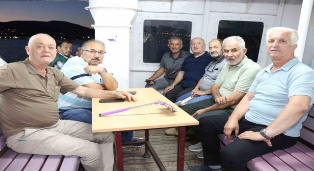 65lik çınarlara mehtap turu