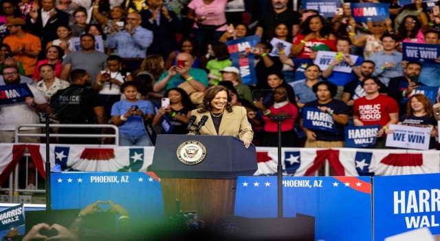 ABD‘de seçim anketleri Harris'in Trump'ı 3 eyalette geride bıraktığını gösteriyor