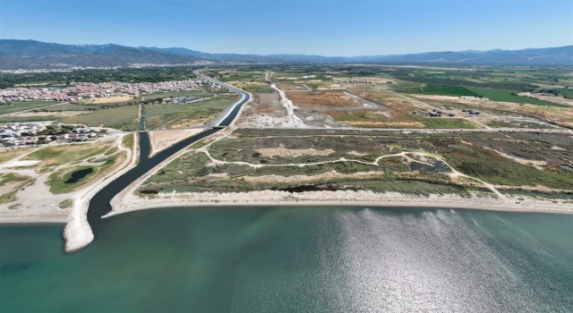 Edremit TDİOSB altyapı inşaatları büyük bir hızıyla devam ediyor
