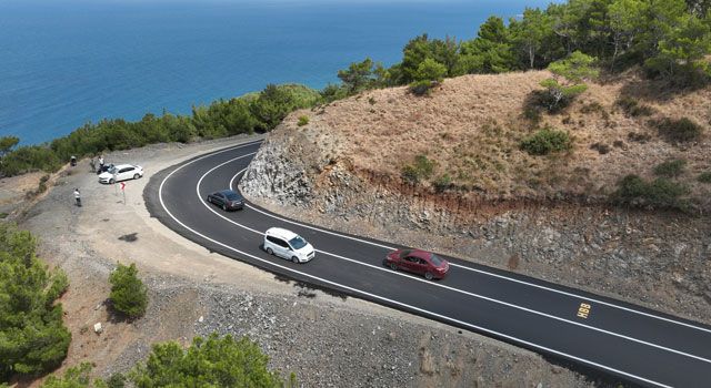 HBB, Arsuz-Samandağ Yolunu Tamamladı