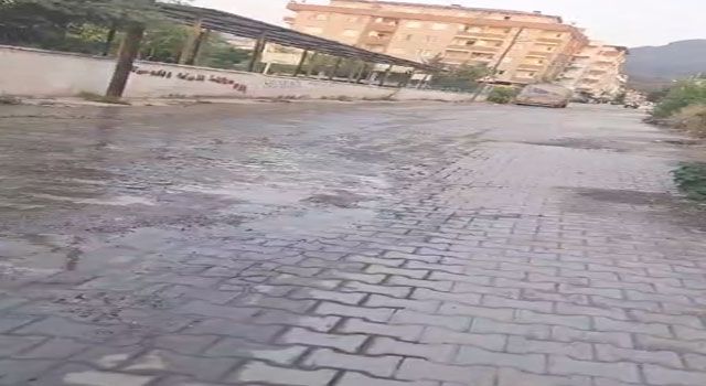 Mahalle Sakinleri Kanalizasyon Sorunundan Şikayetçi
