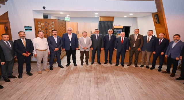 Metin Düz Paşa veda etti