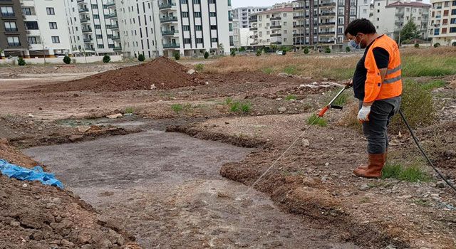 Osmaniye Belediyesi'nden Haşereyle Mücadele