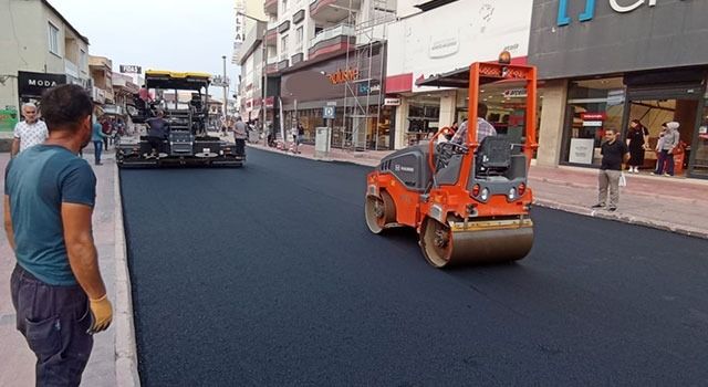 Osmaniye’de Asfaltlama Çalışmaları Hız Kesmeden Devam Ediyor