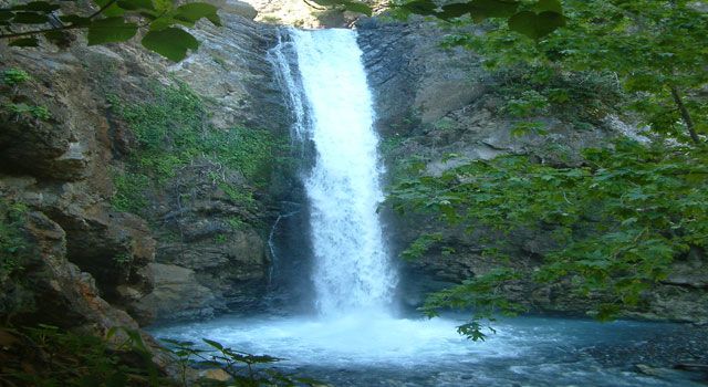 Osmaniye'nin Saklı Cenneti: Karaçay Şelalesi