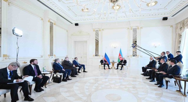 Putin, “Azerbaycan ile Ermenistan arasında barış anlaşmasının imzalanmasına katkı sağlamaktan mutluluk duyarız”