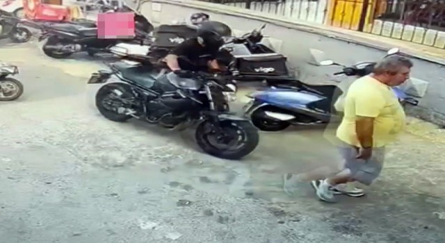 Üsküdarda polisin dur ihtarına uymayan motosiklet sürücüsüne 36 bin 231 bin TL ceza