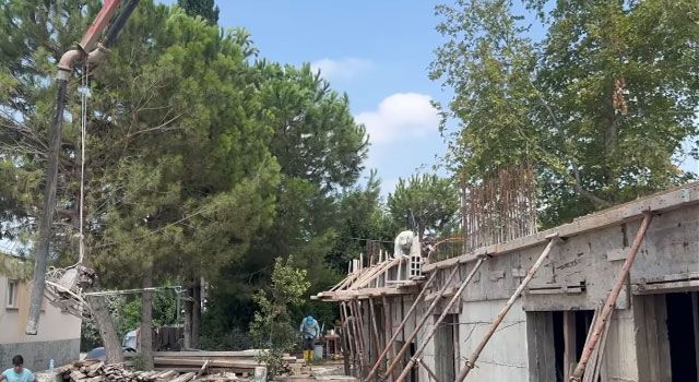 Yarbaşı’nda Karacaören Cami İnşaatı Devam Ediyor