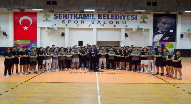 Yılmazdan gençlere motivasyon ziyareti