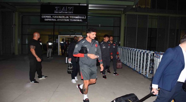 A Milli Futbol Takımı İzmirde