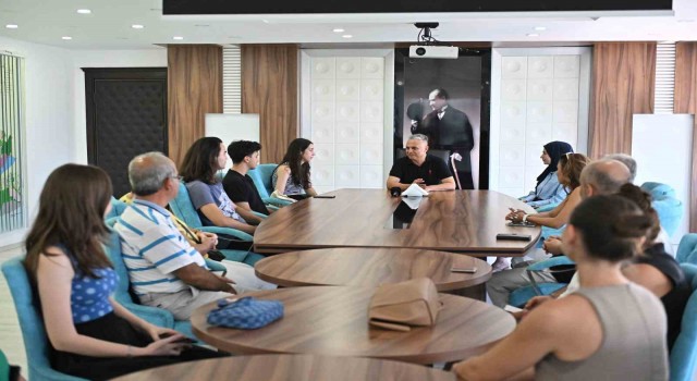 Antalyada üniversiteli gençler ödüllendirildi