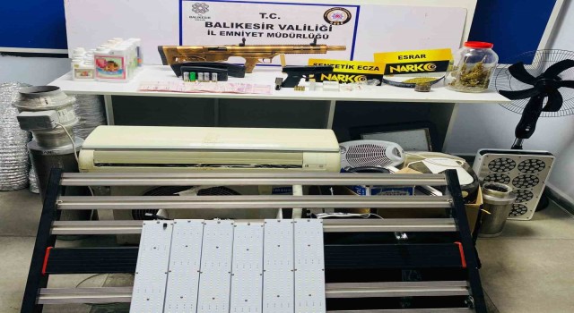 Ayvalıkta narkotik operasyonu 2 gözaltı