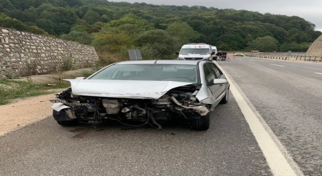 Bilecikte trafik kazası: 3 yaralı