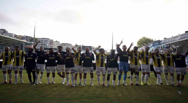 Fenerbahçe, Kasımpaşaya karşı galibiyet serisini 10 maça çıkardı