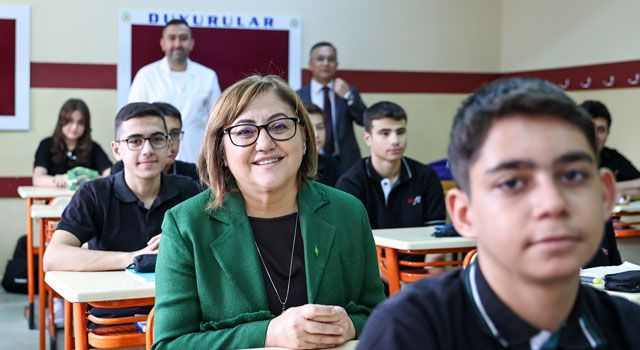 Gaziantep'te Öğretmen ve Öğrencilere Toplu Taşıma İndirimi
