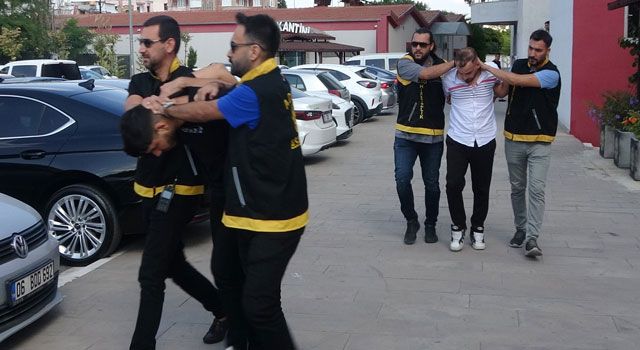 Gece Dönercisine Kanlı Saldırı