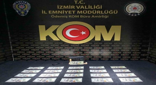 İzmirde kalpazan operasyonu: Sahte paralarla yakalandılar