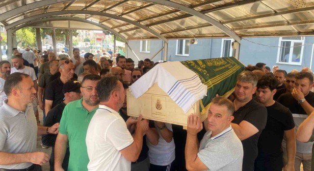 Kazada hayatını kaybeden genç Kocaeli’de defnedildi