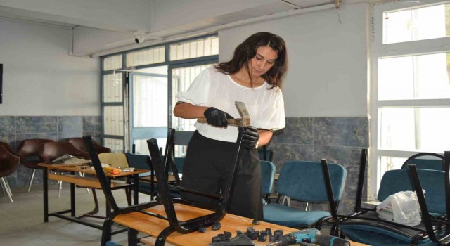 Manisanın fedakar öğretmeni