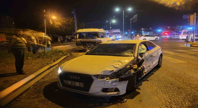 Nazillide zincirleme trafik kazası: 6 yaralı