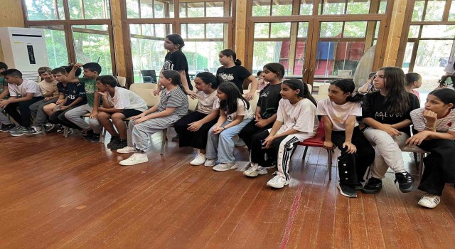 Ortaokul öğrencileri Macera Parkta eğlence ve adrenalin dolu bir gün geçirdi