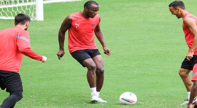 Rıza Çalımbay Kararını Verdi: Aboubakar İlk 11’de