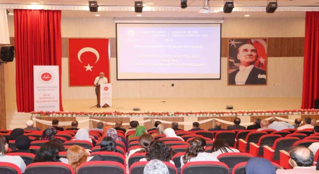 Sivasta Peygamberimiz ve Şahsiyet İnşası konferansı düzenlendi