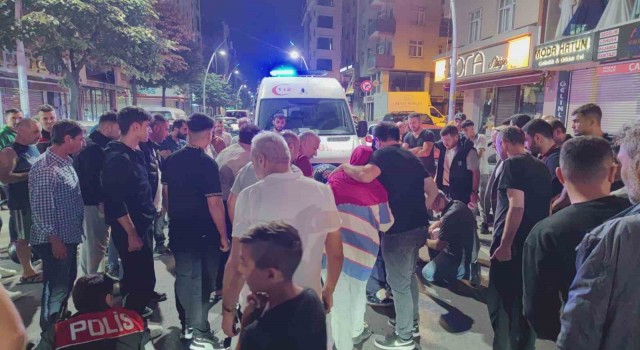 Sultangazide feci kaza 2si polis 4 kişi yaralandı
