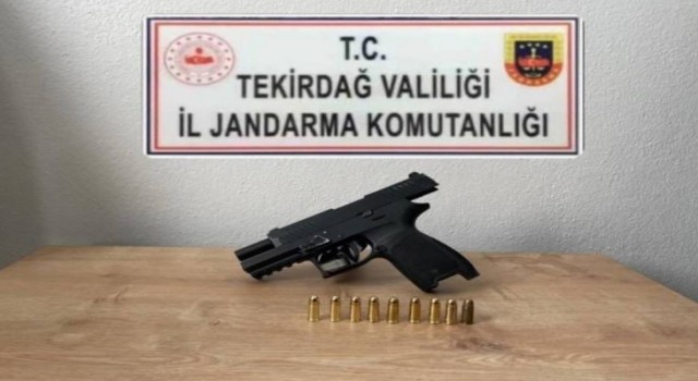 Tekirdağda ruhsatsız silah operasyonu