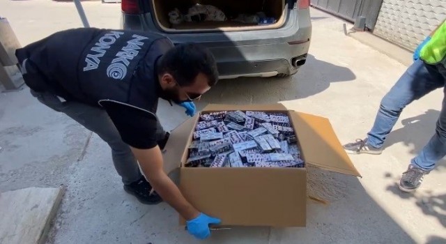 Uyuşturucu taşıyan avukatı narkotik polisi adım adım takip etmiş