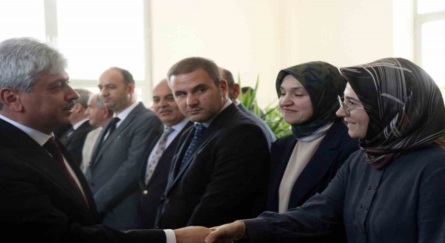 Vali Rahmi Doğan Sakaryada görevine başladı