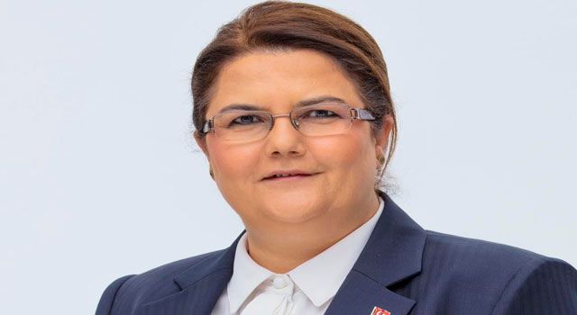 Yanık: "Eğitim, Türkiye'nin Geleceğine Yapılan En Büyük Yatırım"