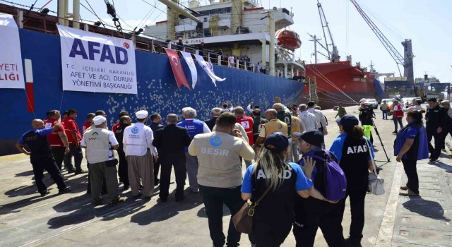Yardım malzemesi taşıyan ikinci İyilik Gemisi Sudana uğurlandı