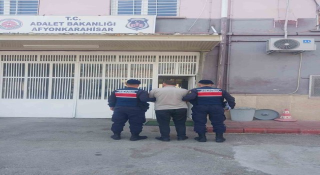 Afyonkarahisarda aranan şahıs yakalandı