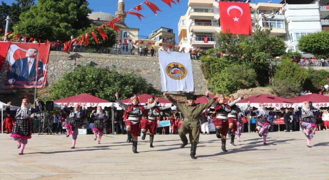 Alanyada Cumhuriyet Bayramı coşkuyla kutlandı