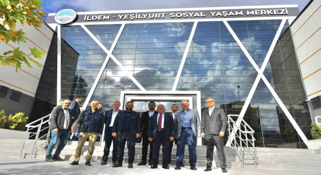 Başkan Büyükkılıç, açılış için gün sayan İldem-Yeşilyurt Sosyal Yaşam Merkezini inceledi