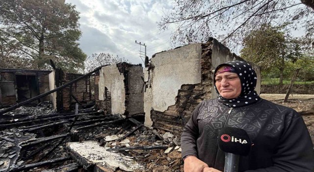 Bu olay Türkiyeyi ağlatacak: Oğlunun hatıralarıyla yaşadığı evi gözlerinin önünde kül oldu