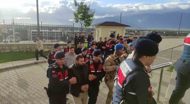 Bursada fuhuş çetesine darbe