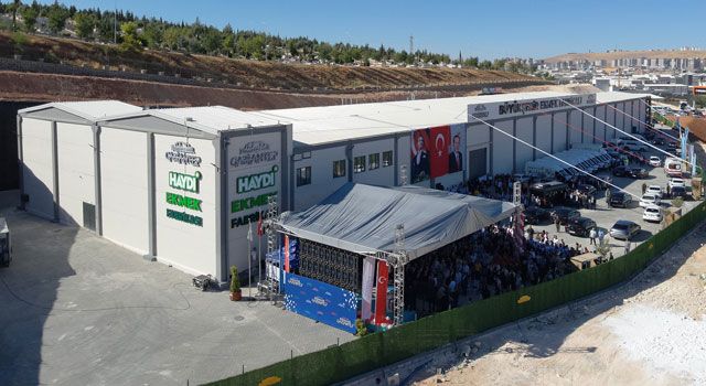 Büyükşehir Belediyesi’nden Uygun Fiyatlı Ekmek ve Gıda Desteği