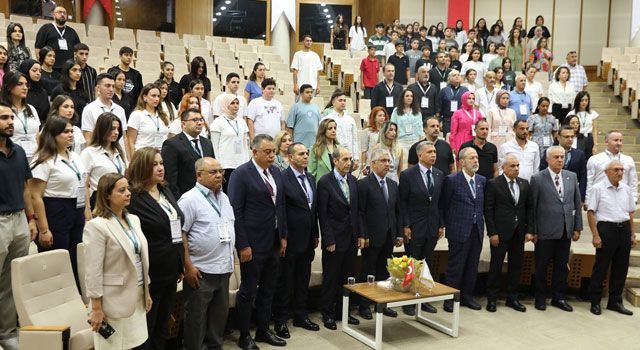 Çukurova Üniversitesi’nde Tekstil Sektörünün Nabzı Tutuldu