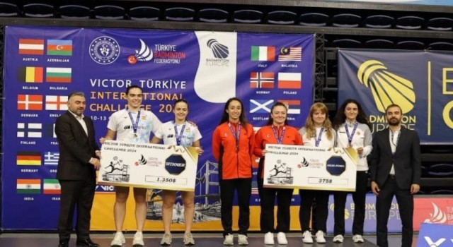 Erzincanlı badmintonculardan uluslararası başarı