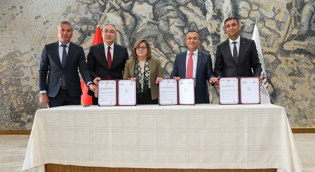 Gaziantep Büyükşehir Belediyesi’nden Öğrencilere 40 Milyon TL'lik Destek