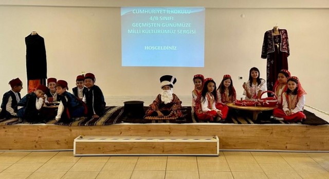 Hisarcık Cumhuriyet İlkokulunda, Geçmişten Günümüze Milli Kültürümüz konulu sergi
