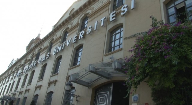 Kadir Has Üniversitesi Türkiyenin en iyi 8inci üniversitesi seçildi