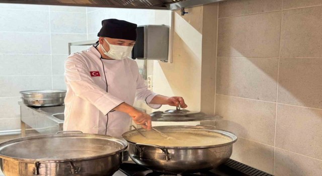 Karabük Belediyesinin aşevi gönülleri ısıtıyor
