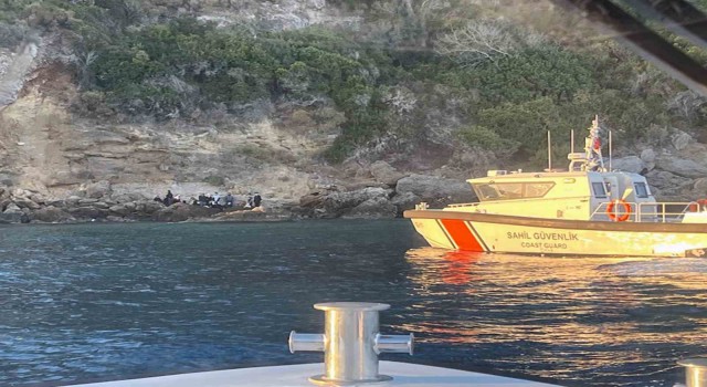 Körmen liman mevkiinde 6 çocuk ve 21 düzensiz göçmen yakalandı